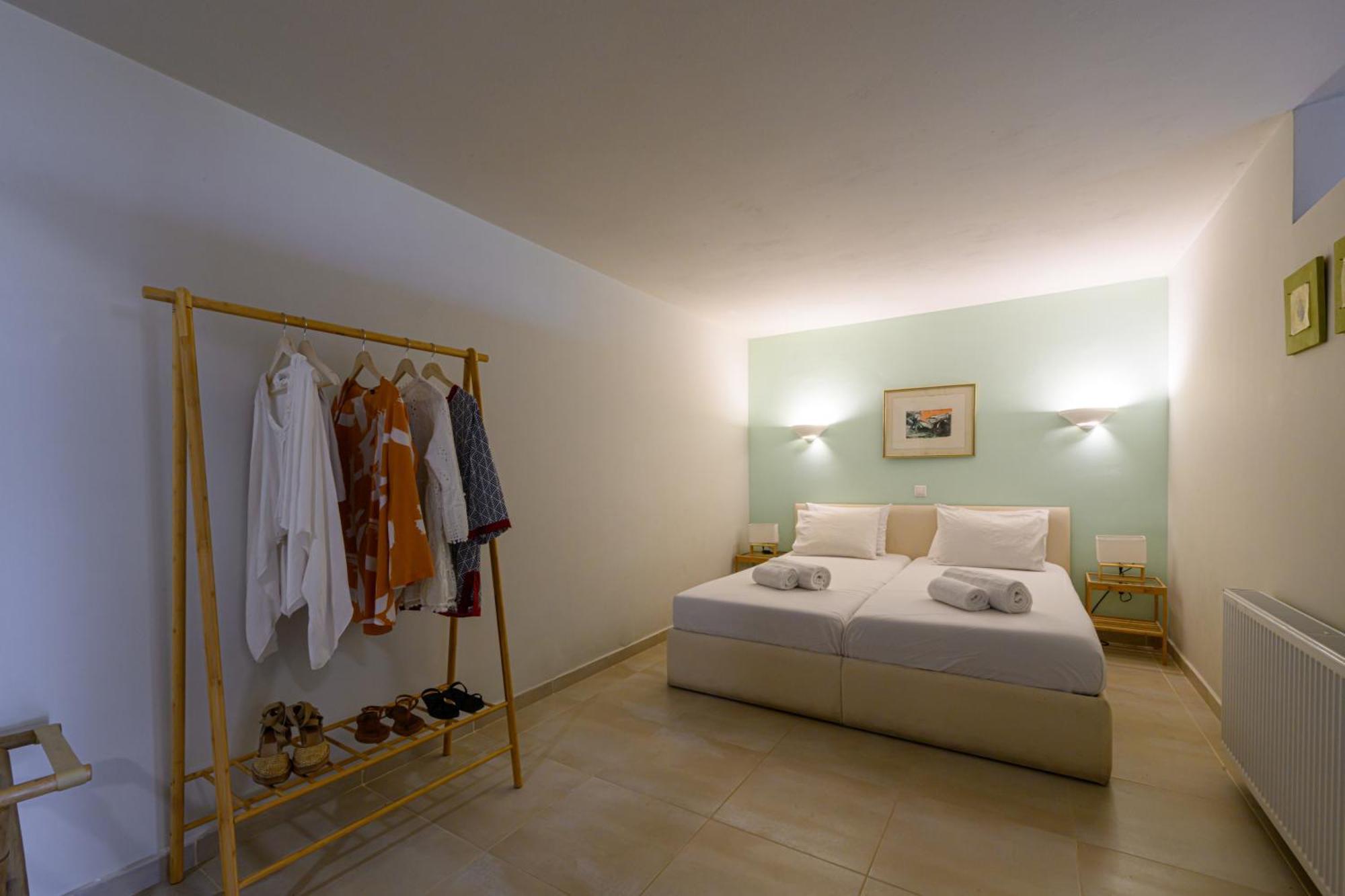Mani Tower Villa Akrogiali Esterno foto