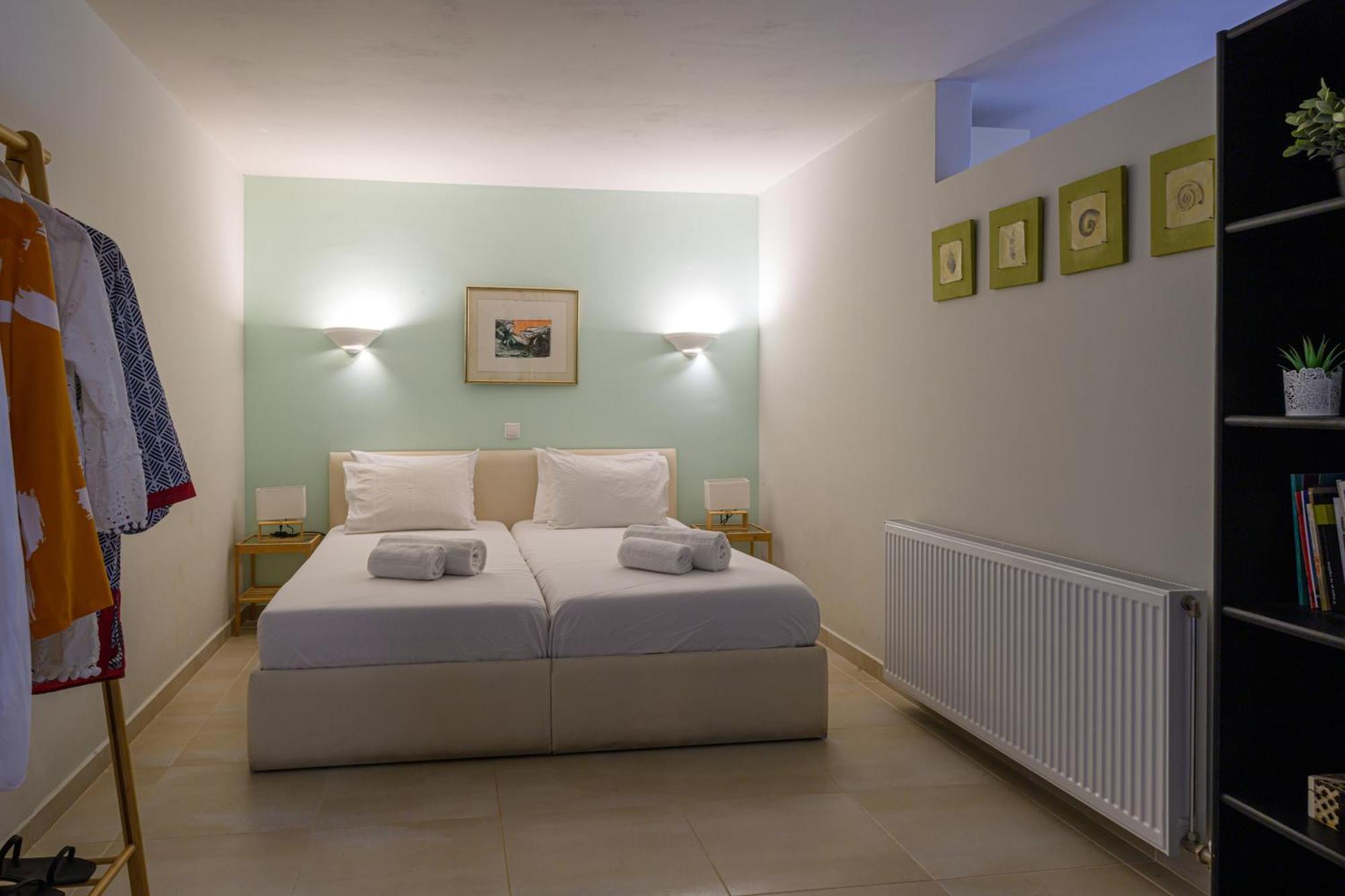 Mani Tower Villa Akrogiali Esterno foto