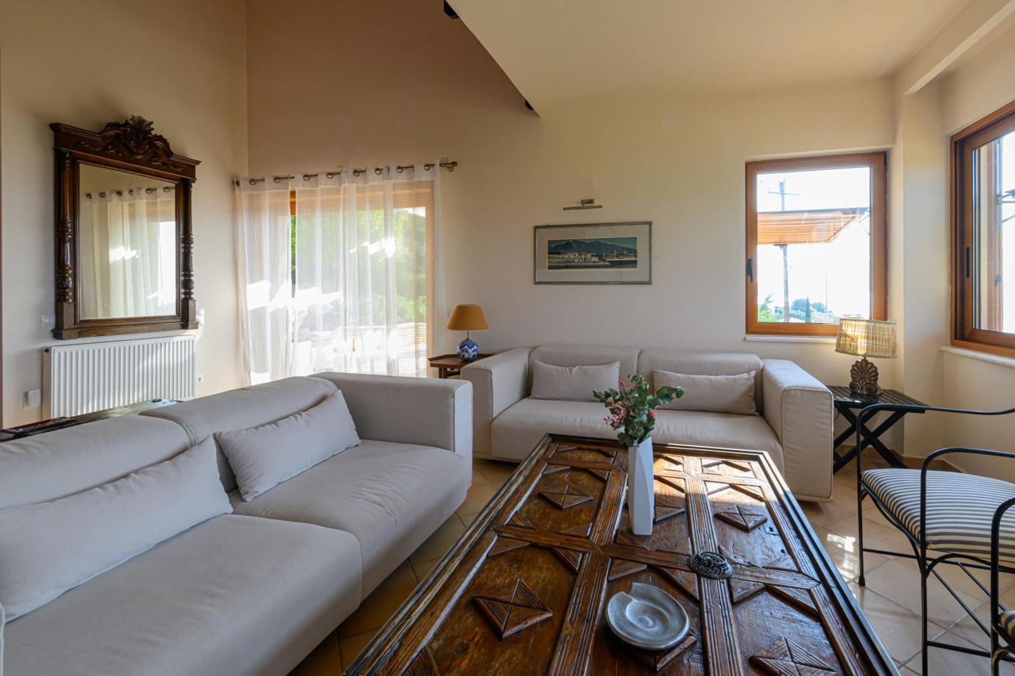 Mani Tower Villa Akrogiali Esterno foto
