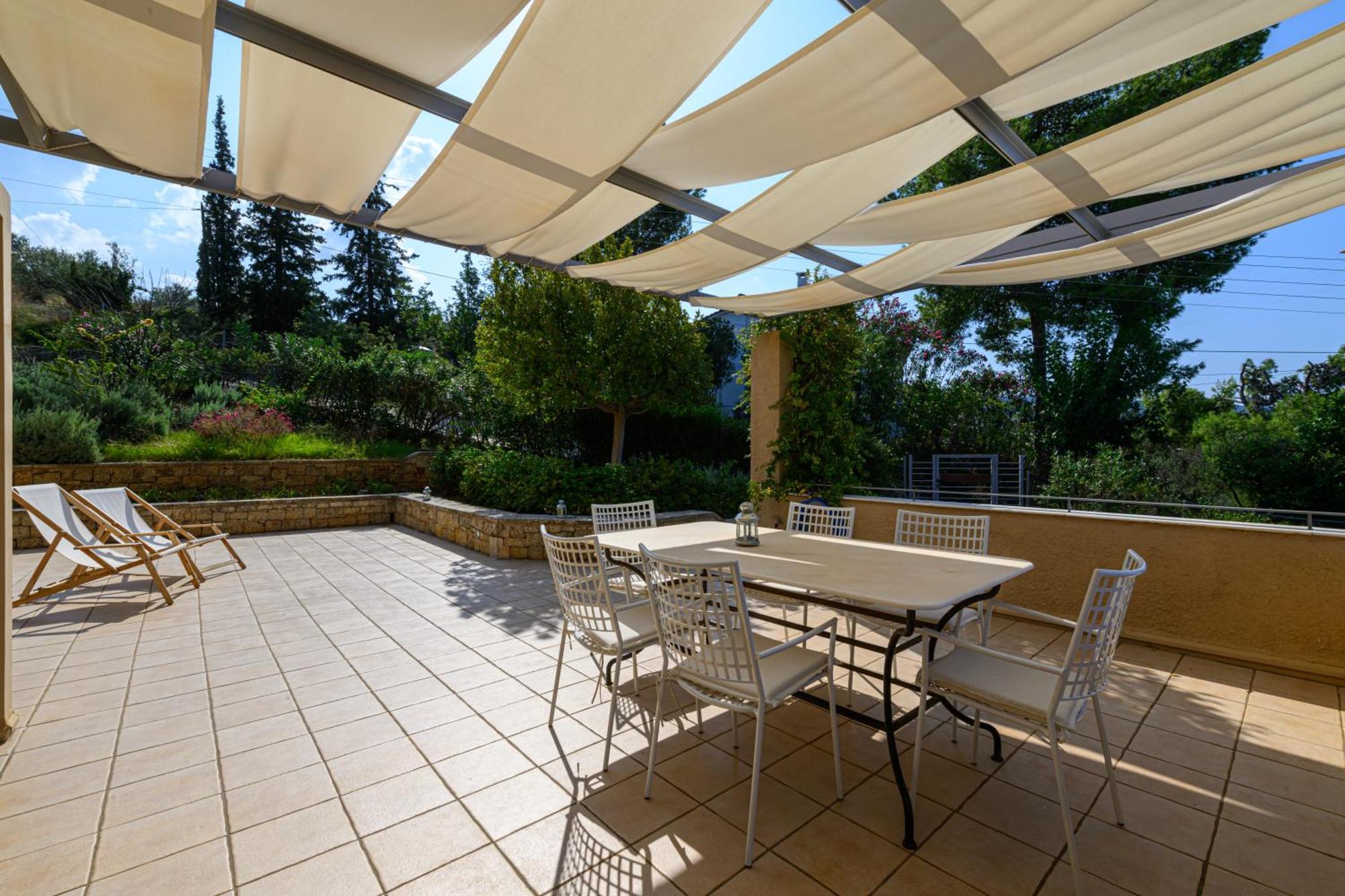 Mani Tower Villa Akrogiali Esterno foto